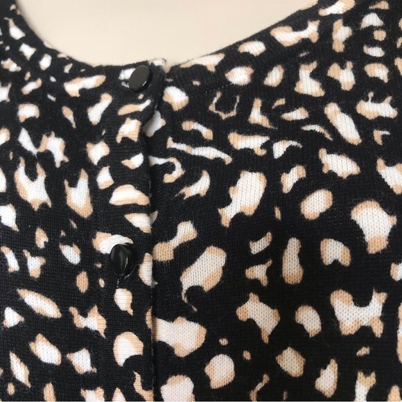 Designers Originals Leopard Print Button Front Cardigan Sweater Womens Size 1X - Picture 4 of 11